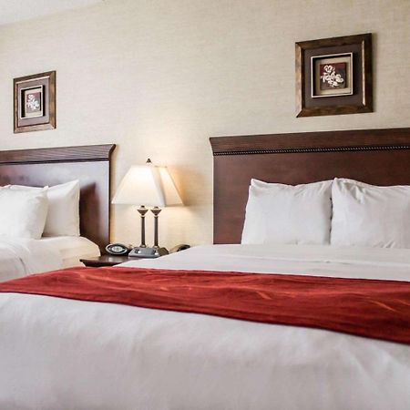 Comfort Suites Lake George - Queensbury Екстер'єр фото