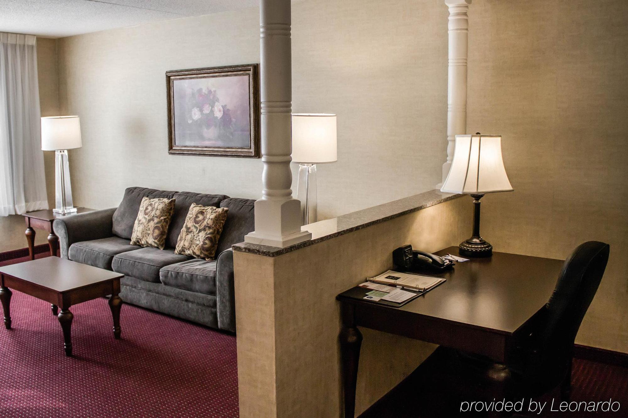Comfort Suites Lake George - Queensbury Екстер'єр фото