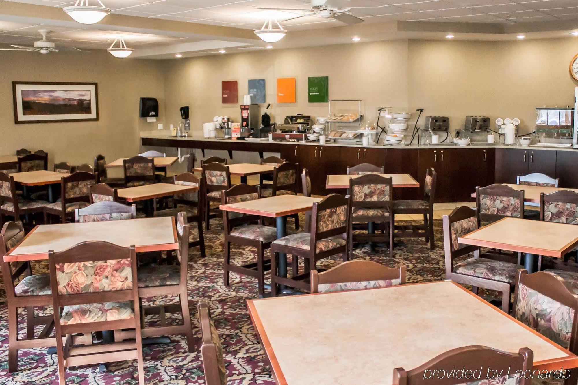 Comfort Suites Lake George - Queensbury Екстер'єр фото