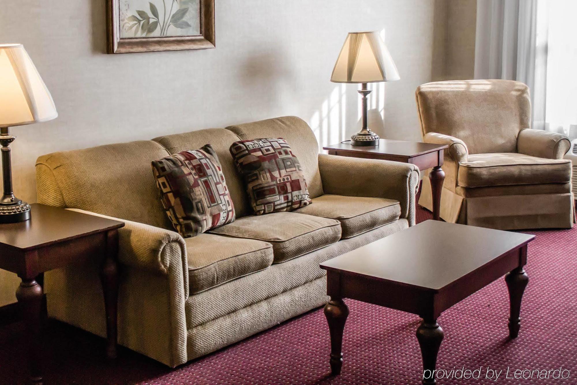 Comfort Suites Lake George - Queensbury Екстер'єр фото