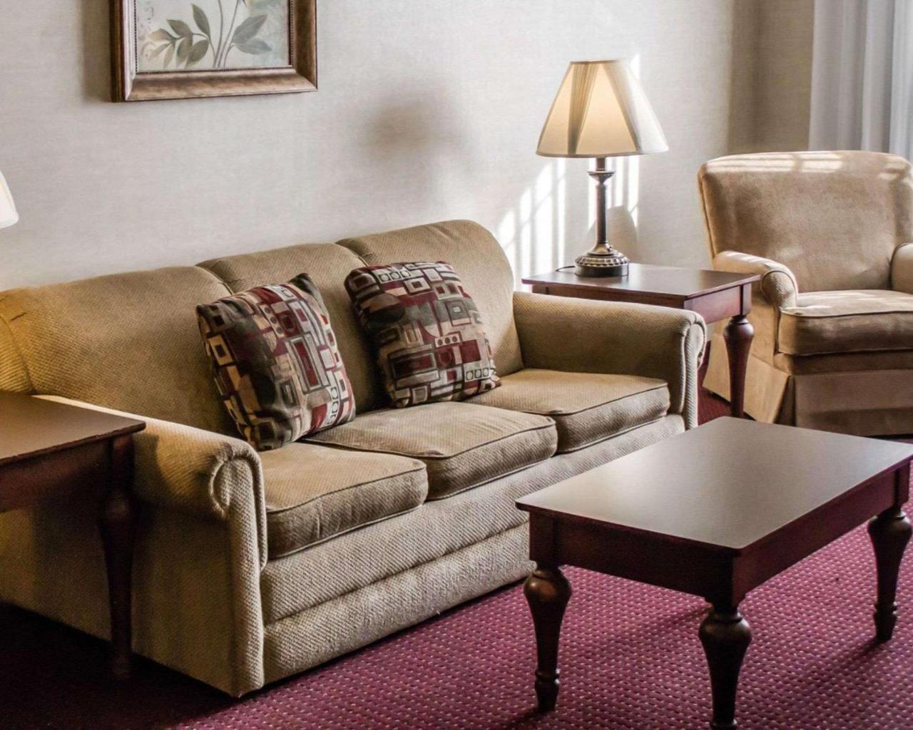 Comfort Suites Lake George - Queensbury Екстер'єр фото
