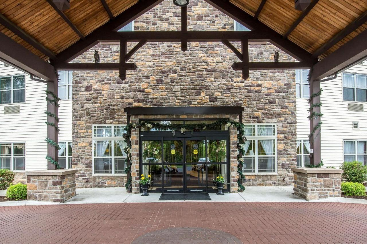 Comfort Suites Lake George - Queensbury Екстер'єр фото