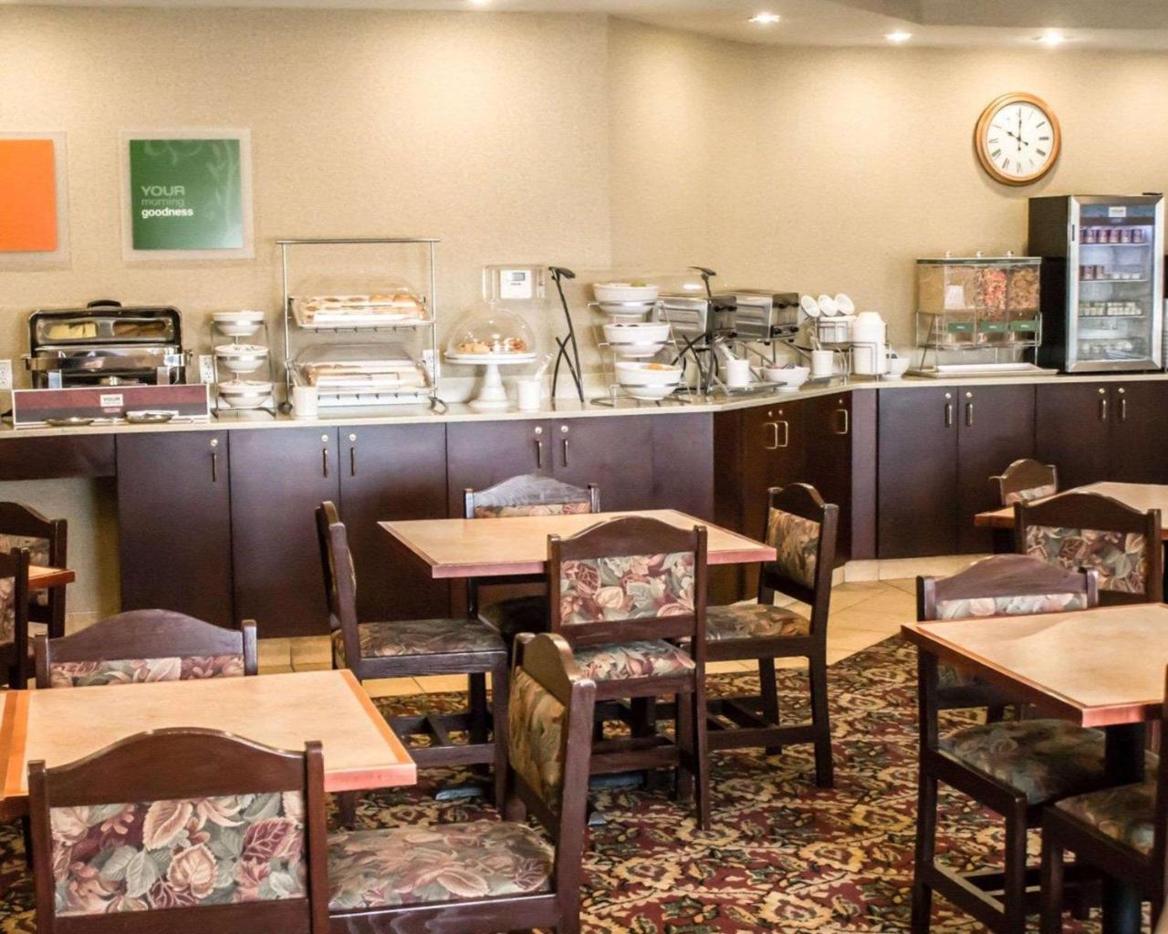 Comfort Suites Lake George - Queensbury Екстер'єр фото